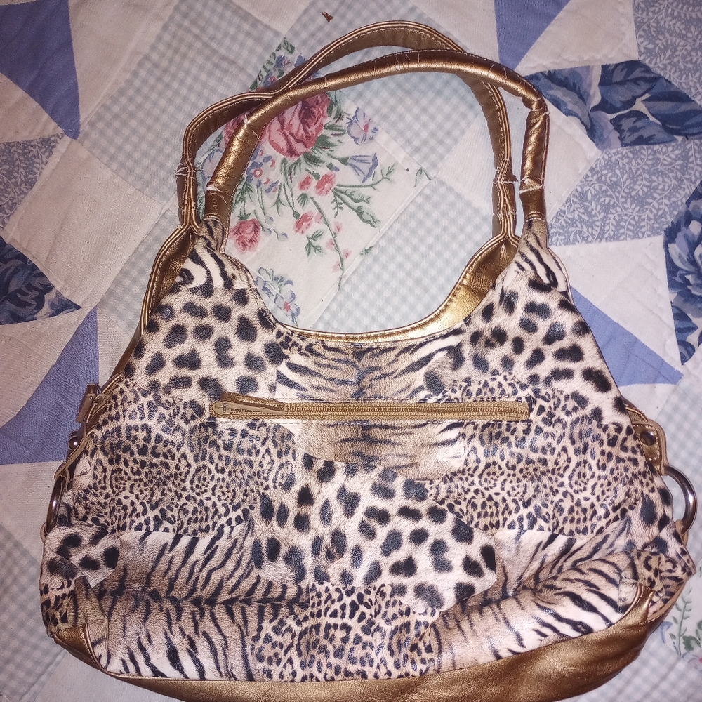 Purse - Picture 3 of 3